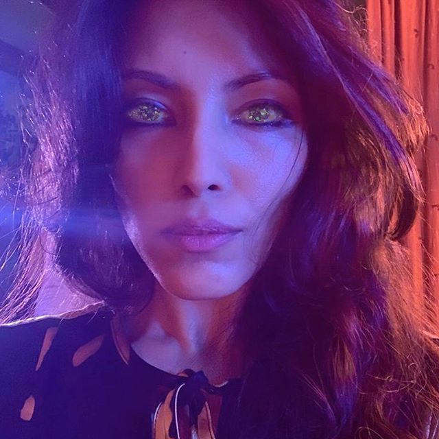 See you today at 5pm EST for Episode 2 of the shimmer eyes because you’ll find out why.